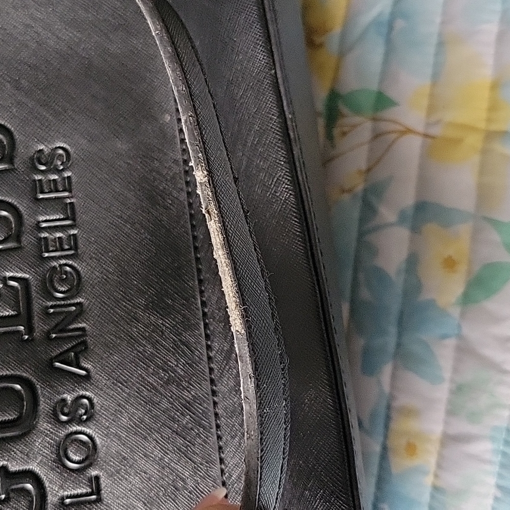 Handbag - Picture 2 of 4